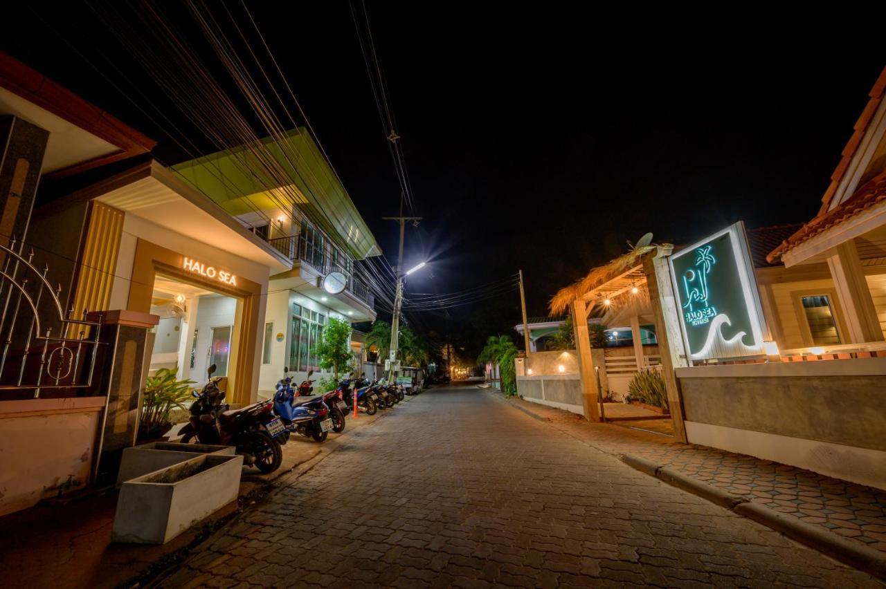 Hotel Halo Sea Koh Larn Pattaya Esterno foto