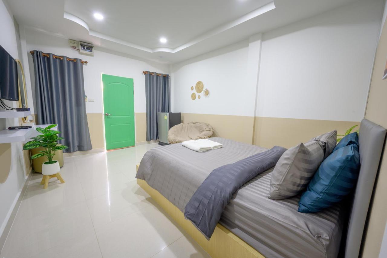 Hotel Halo Sea Koh Larn Pattaya Esterno foto